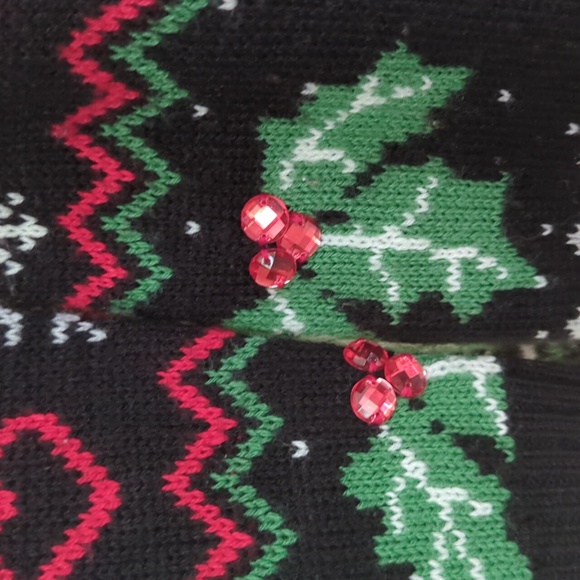 Absolutely Famous Button Up Acrylic Cardigan Christmas Sweater MEDIUM Black Red - Picture 10 of 16